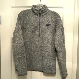 Patagonia medium qtr zip fleece